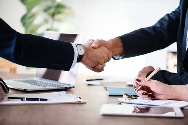 handshake in meeting